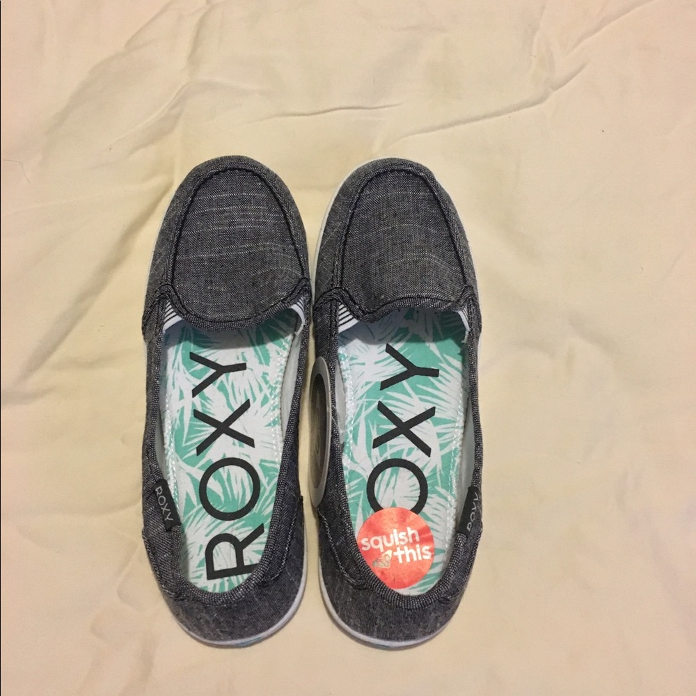 Roxy Slip On Sneakers - NWOT